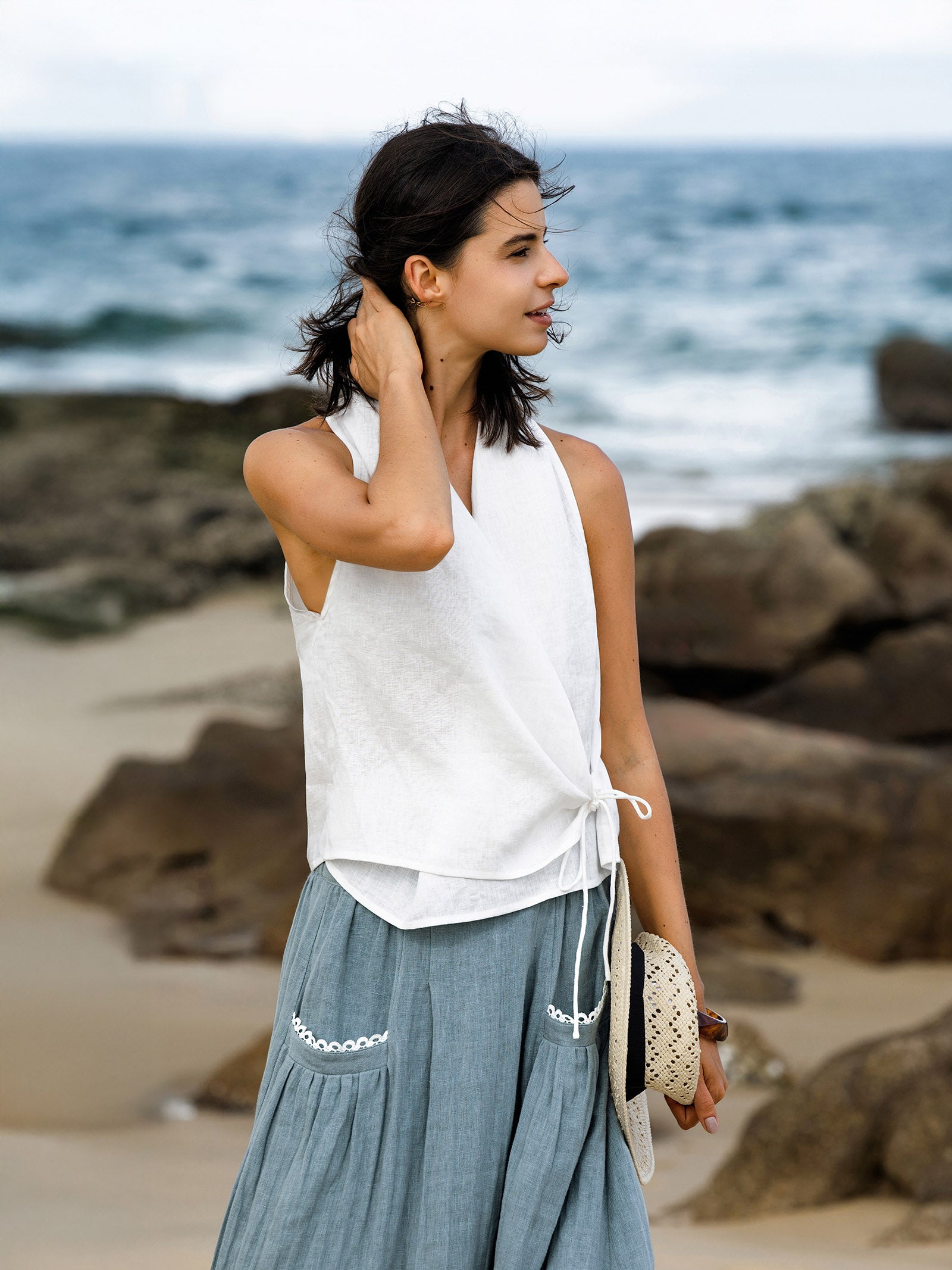 100% Linen Halter Neck Tie-Front Crop Top FAYE