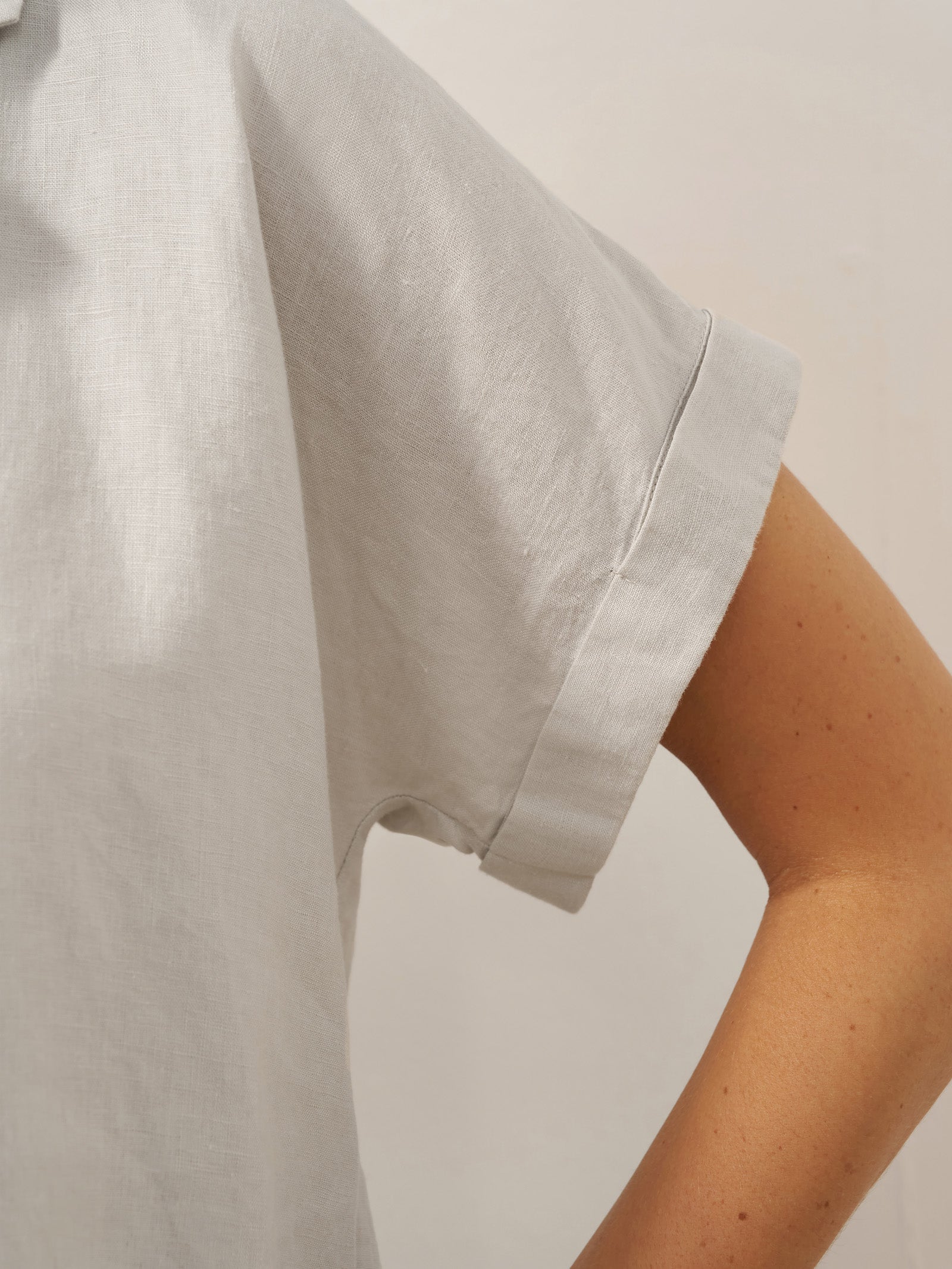 100% Linen Blazer-Inspired Pullover Top DINA