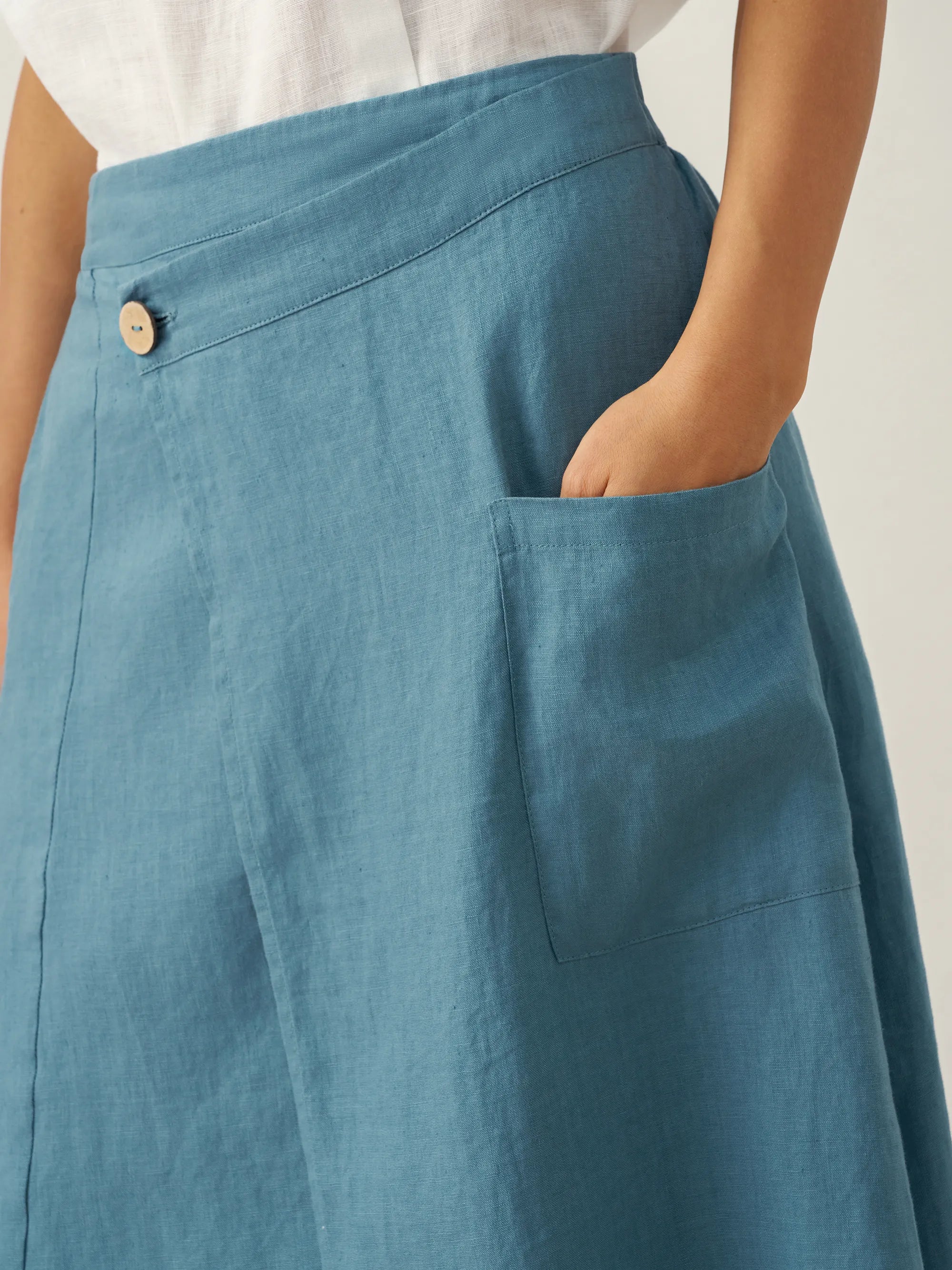100% Linen Angled Closure Wrap Skirt FRESSA
