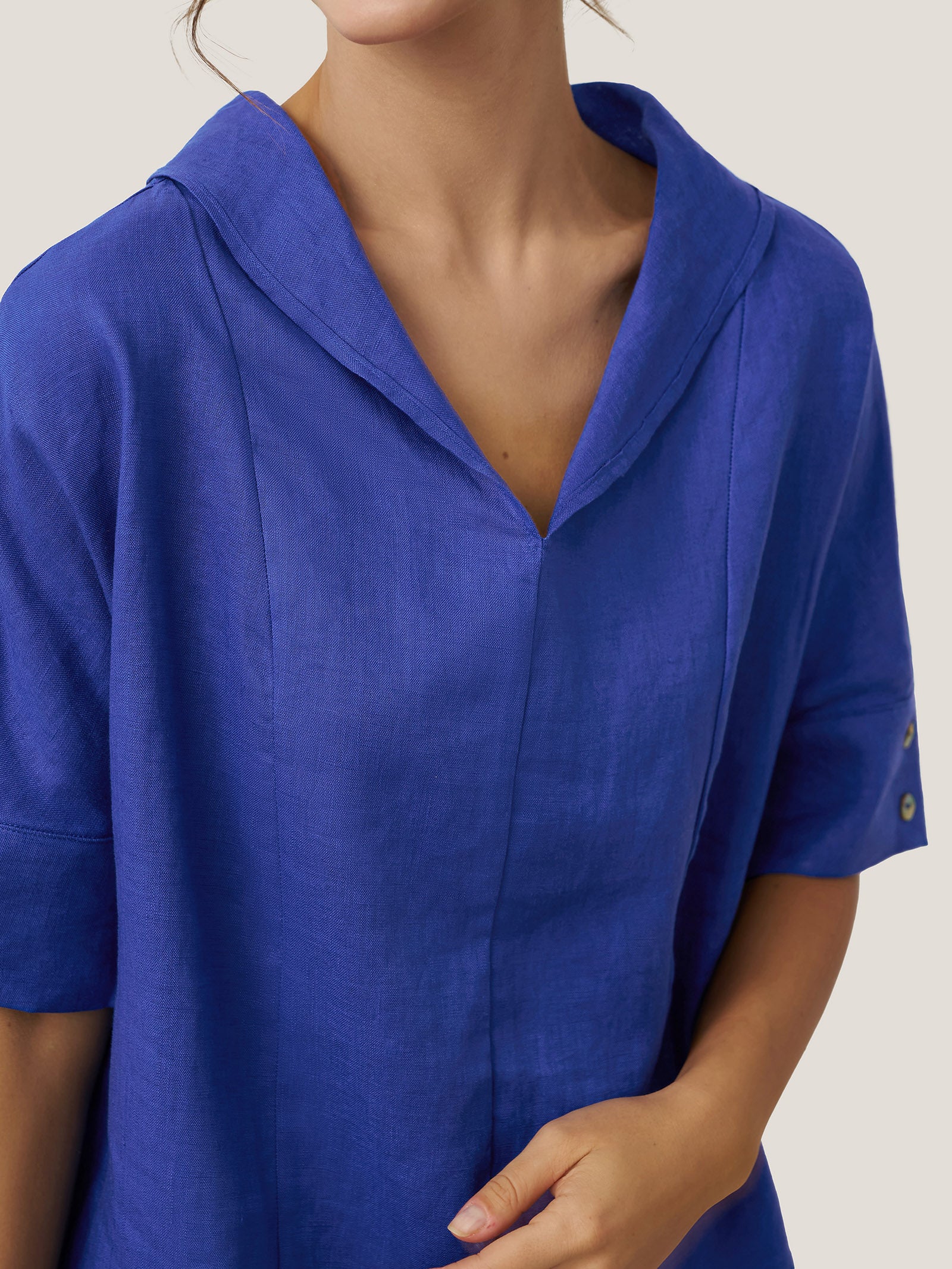 100% Linen V-Neck Short Sleeve Shirt SIERRA