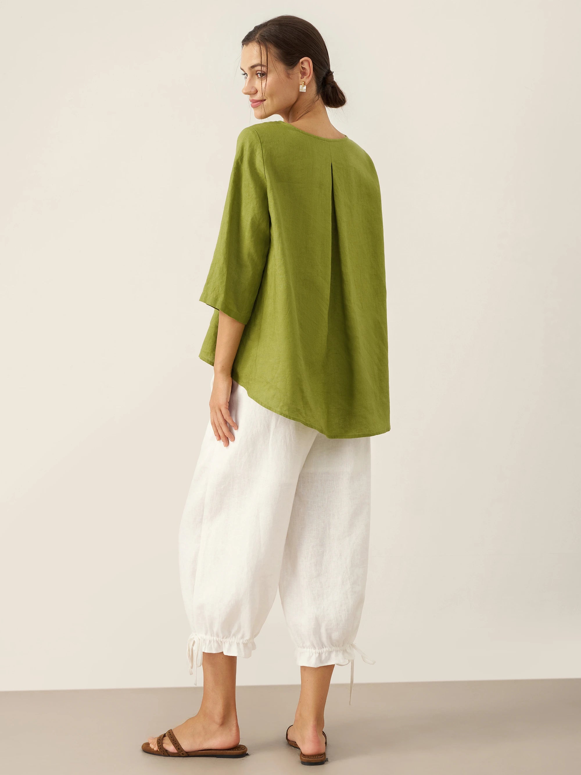100% Linen Round Neck Asymmetrical Hem Top BRIANNA